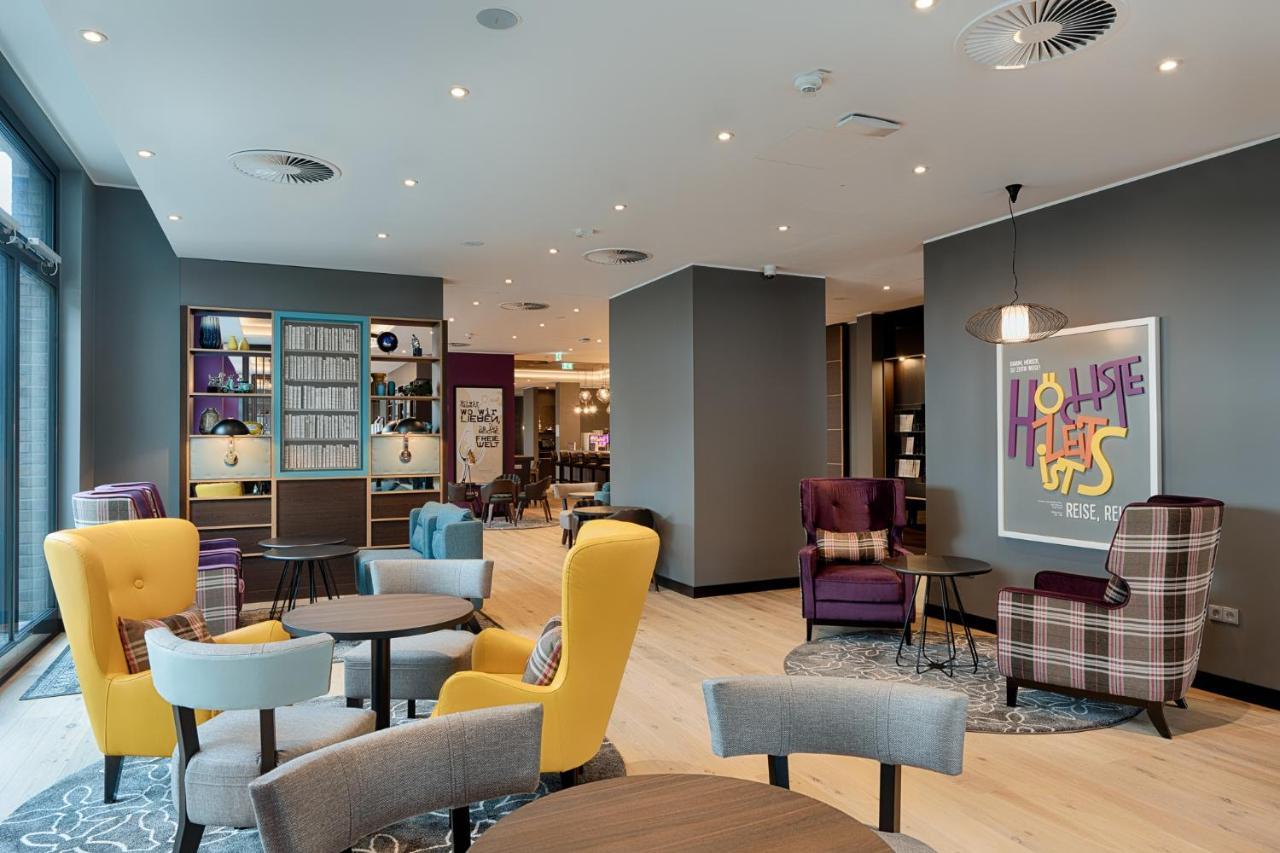 Premier Inn Hamburg City Klostertor Exterior foto