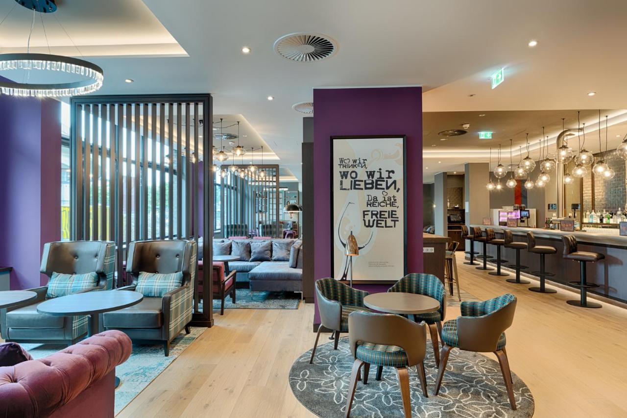 Premier Inn Hamburg City Klostertor Exterior foto